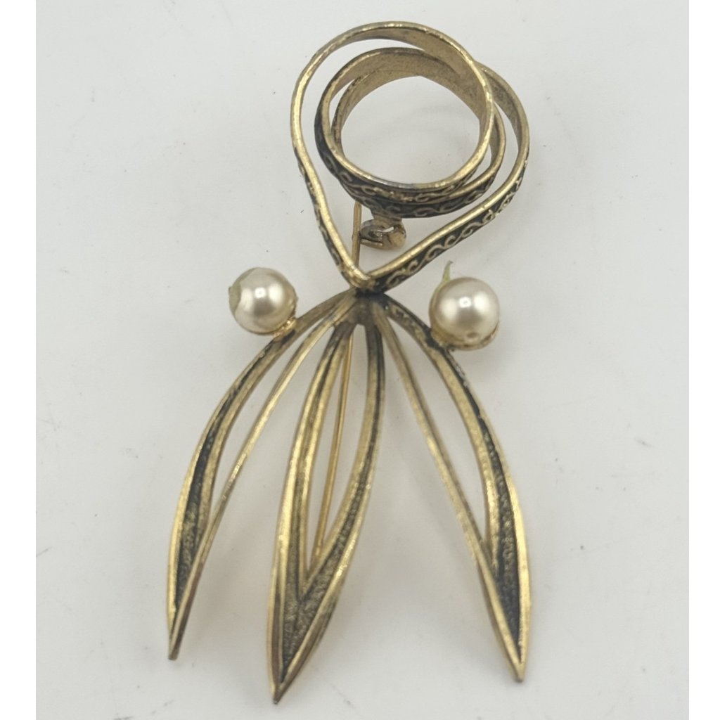 Vintage Damascene Enamel Pearl Brooch Pin